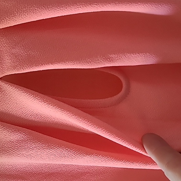 Ann Taylor coral and salmon sleeveless keyhole blouses - Picture 2 of 7